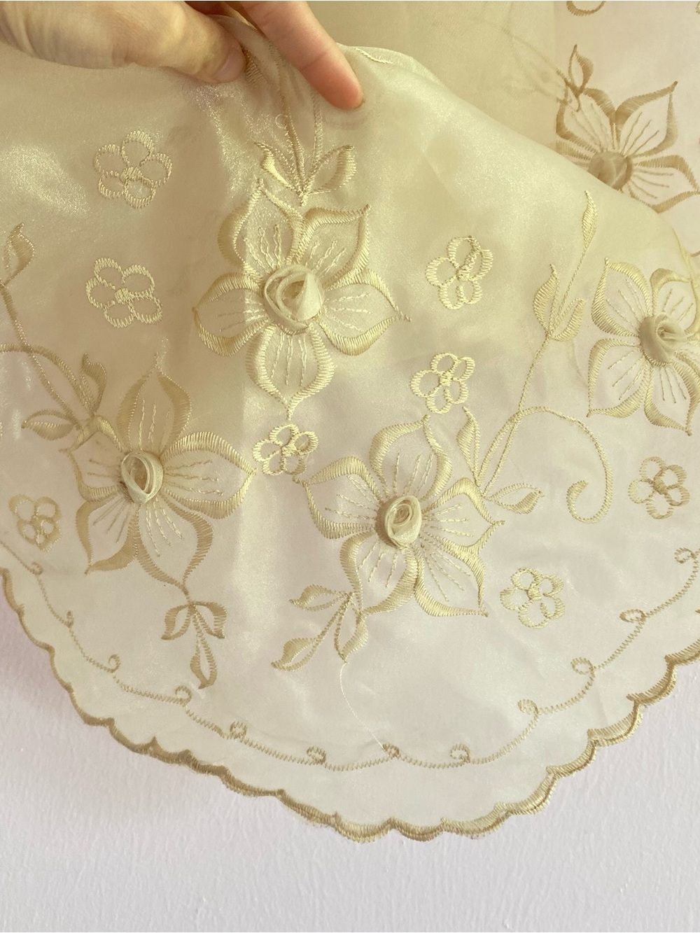 Filipiniana Embroidered Floral Beige Cream Alampay with Jeweled Brooch - Picture 4 of 6